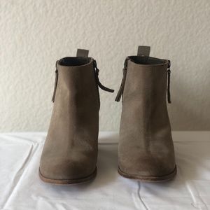 Hoss Intropia Tan Suede Booties